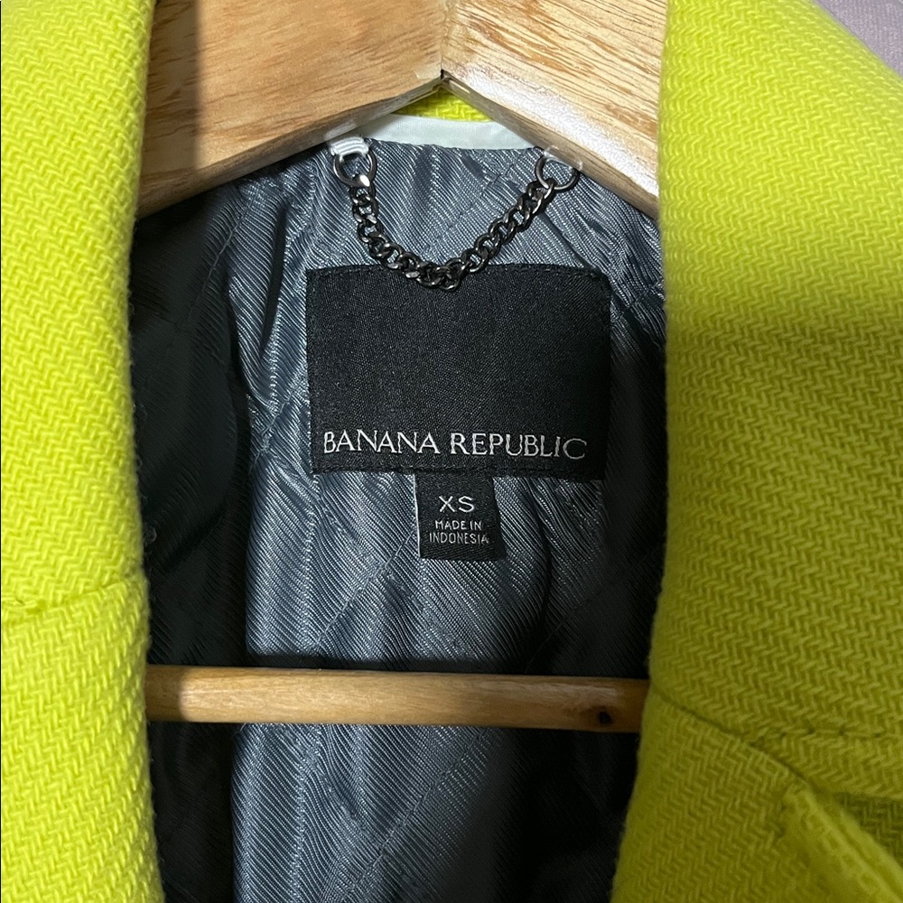 Banana Republic Vibrant Yellow Jacket - Picture 3 of 3